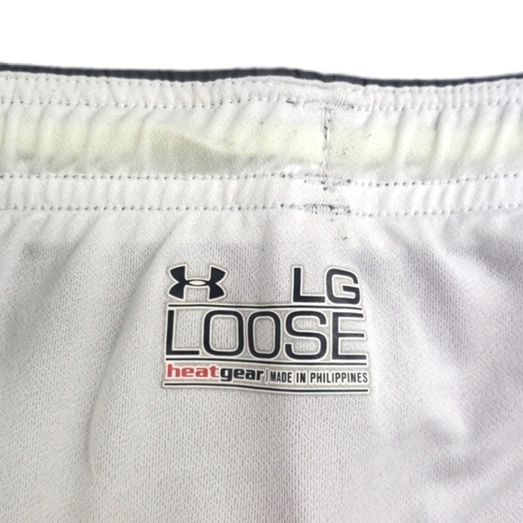 Under Armour | HeatGear Fly-by Shorts - Picture 3 of 4